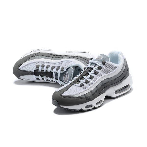 NIKE AIR MAX 95 - Image 2