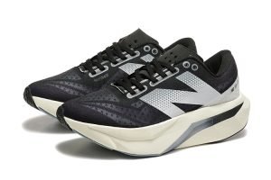 New Balance FuelCell Rebel V4 - Imagen 2