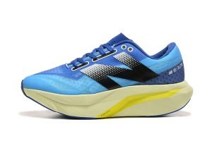 New Balance FuelCell Rebel V4