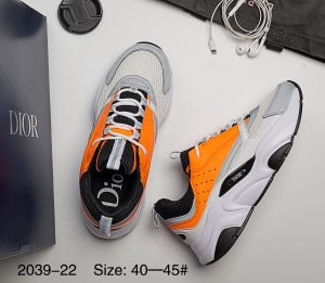 Dior B22