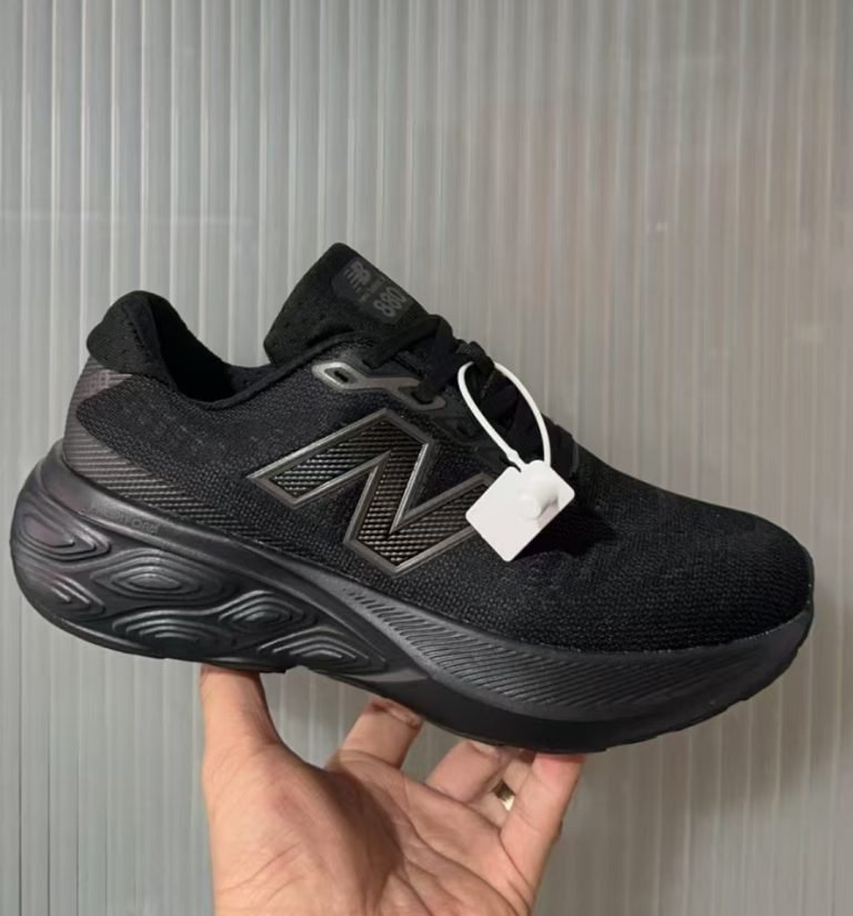 New Balance 880 V15