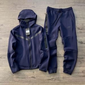 Nike suit