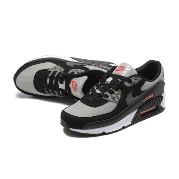 Nike AIR MAX 90 - Image 2