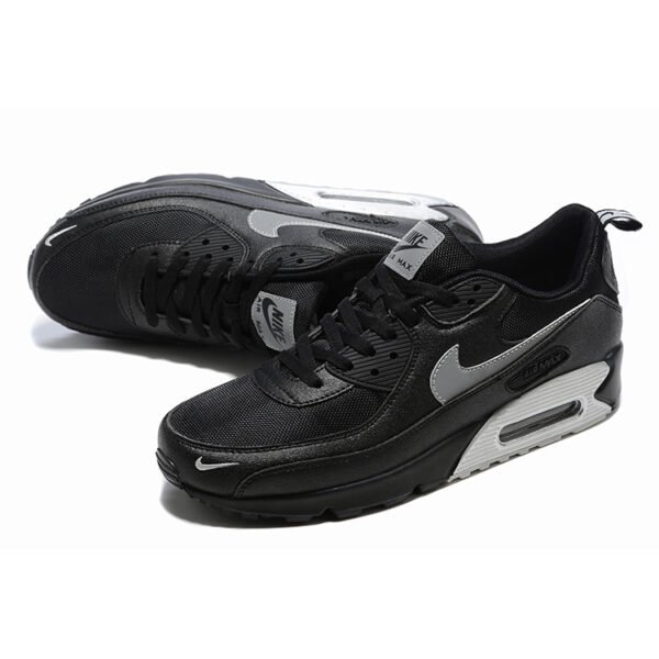 Nike AIR MAX 90 - Image 2