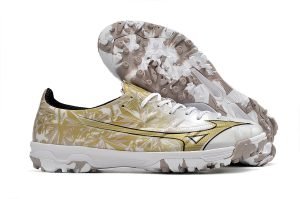 Mizuno Alpha TF