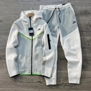 Nike suit