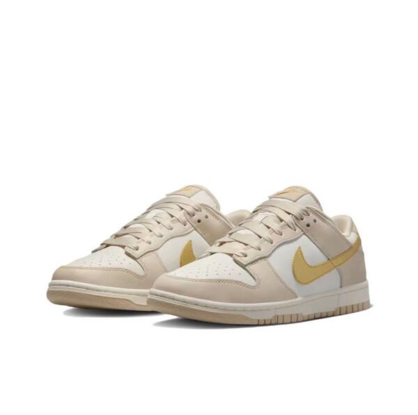 Nike Dunk Low - Image 2