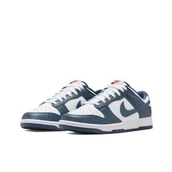 Nike Dunk Low - Image 2
