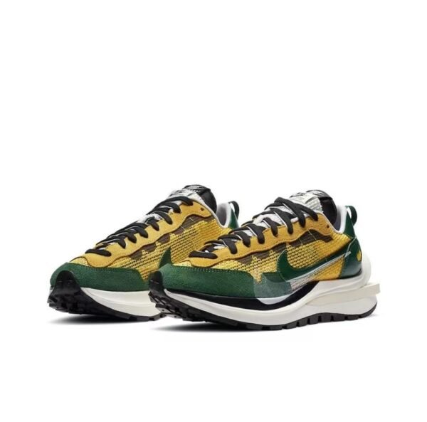 Nike sacai 3.0 - Image 2