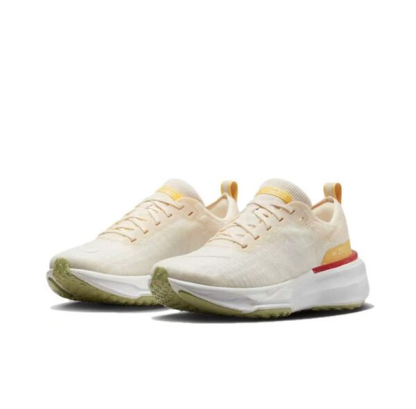 ZoomX Invincible Run Flyknit 3 - Image 2