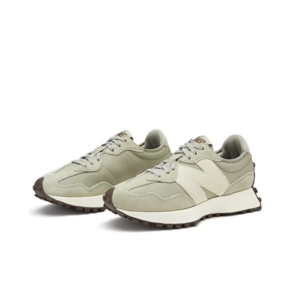 New Balance 327 - Image 2