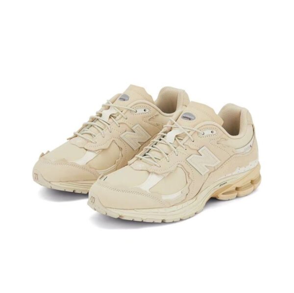 New Balance 2002R - Image 2