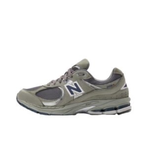 New Balance 2002R