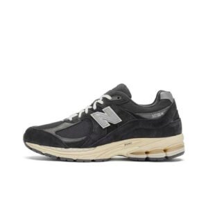 New Balance 2002R