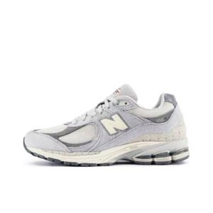 New Balance 2002R
