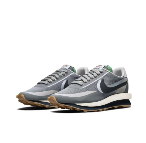 Nike Sacai 2.0 - Image 2
