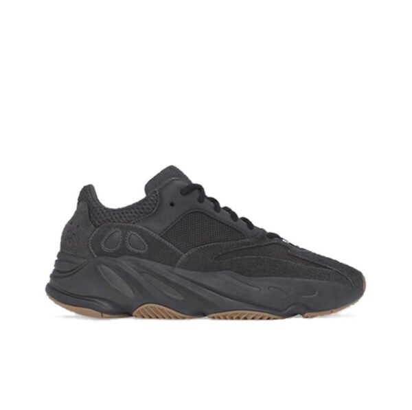 Adidas Yeezy boost 700 - Image 2