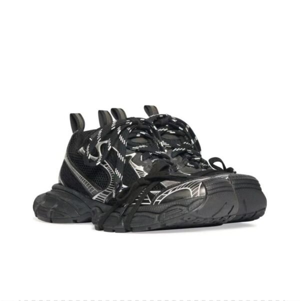 Balenciaga - Image 2