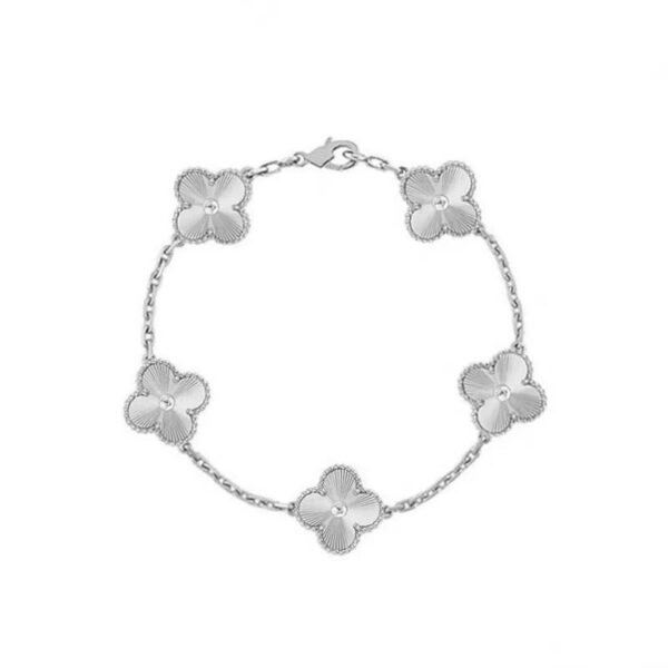 Van Cleef & Arpels bracelet