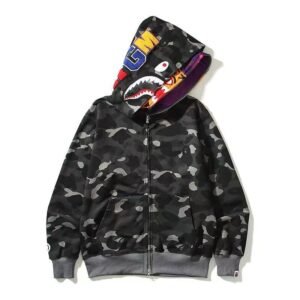 A BATHING APE