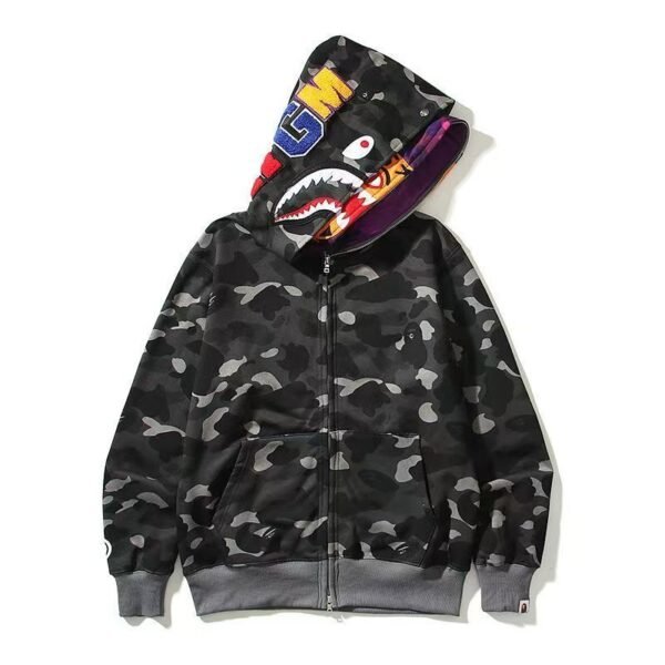 A BATHING APE