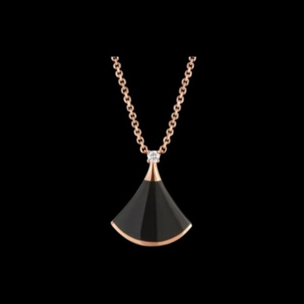Bvlgari necklace