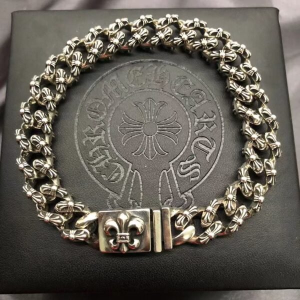 Chrome HeartsBracelet