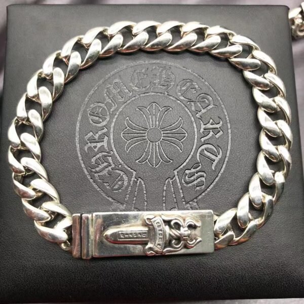 Chrome HeartsBracelet