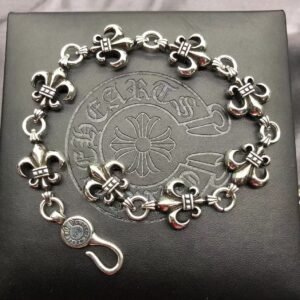 Chrome HeartsBracelet